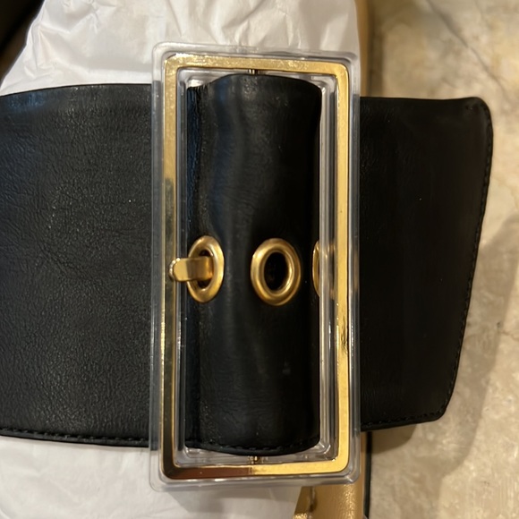 AGL Sandals/Slides - Picture 8 of 10